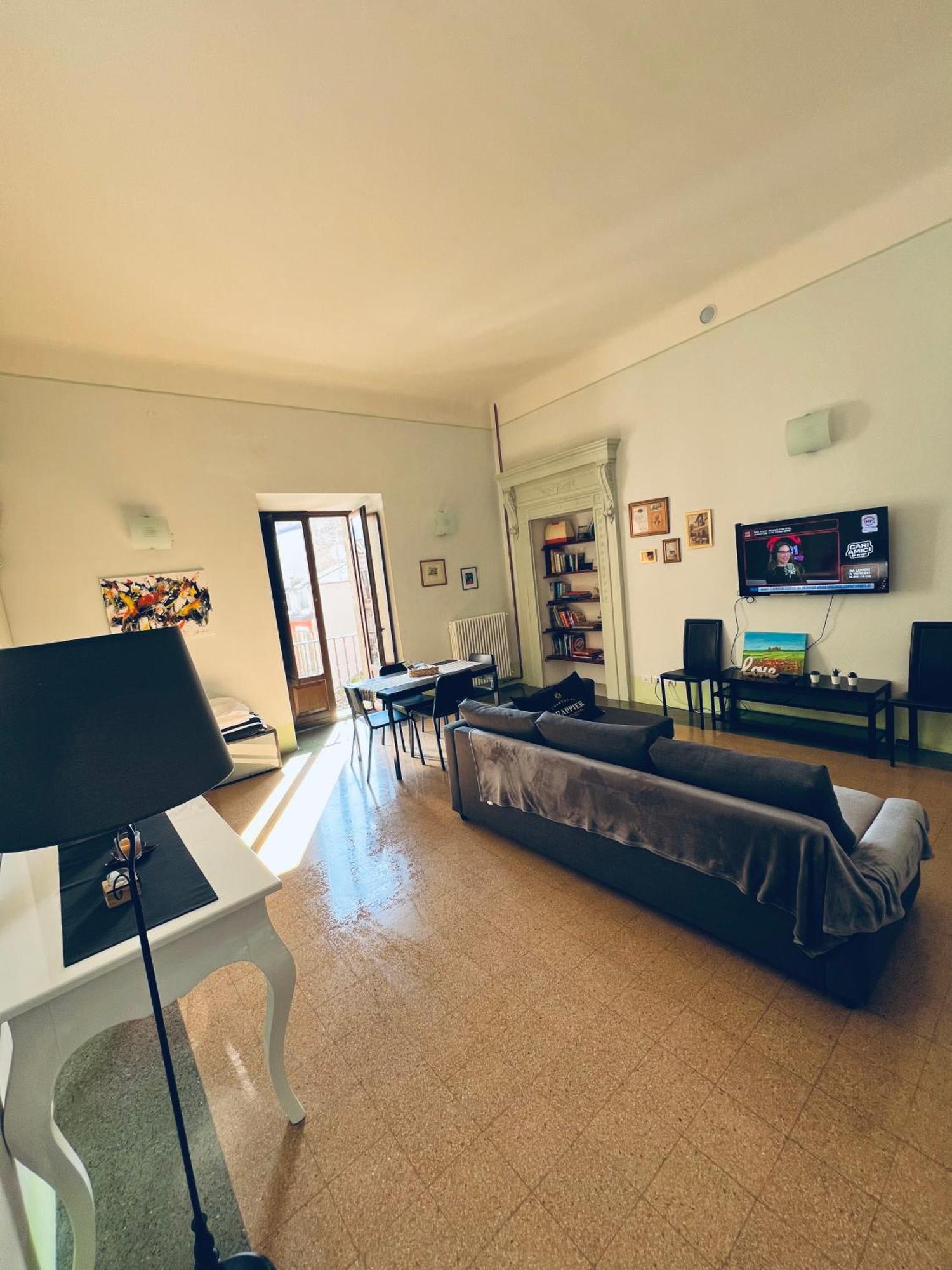 Regina D'Aragona Casa Vacanze 苏尔莫纳 外观 照片