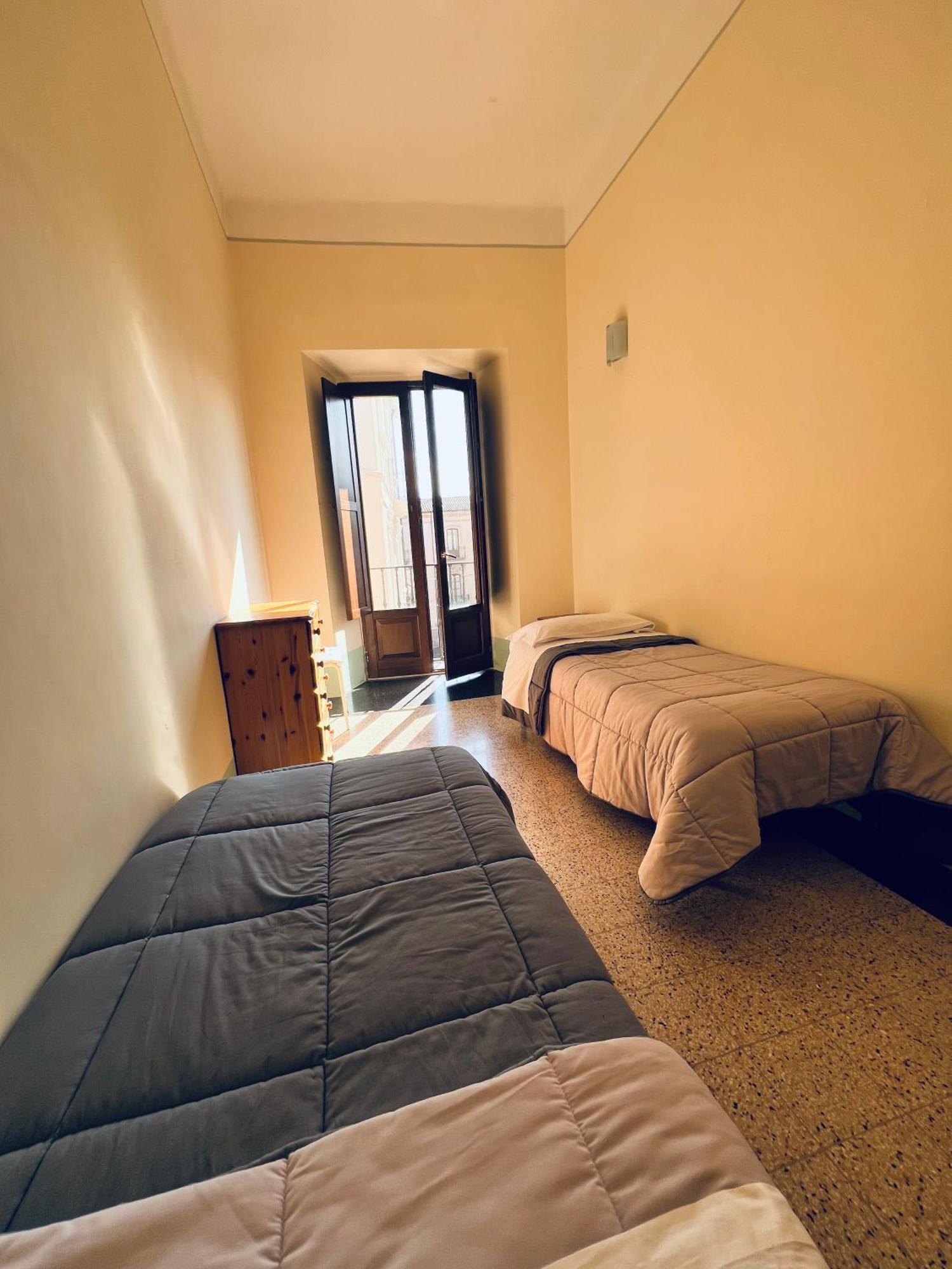 Regina D'Aragona Casa Vacanze 苏尔莫纳 外观 照片